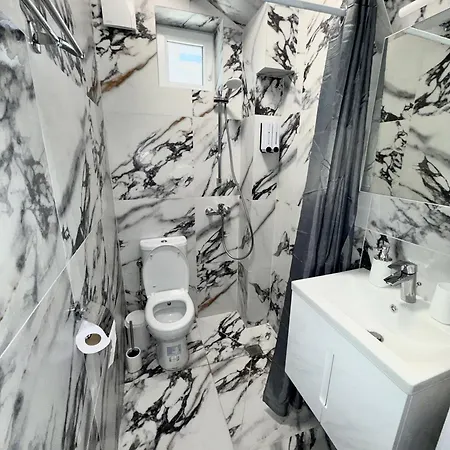 Si Homes, Cozy Apartment, Covered Parking, Fast Wi-fi * Φιλιππούπολη