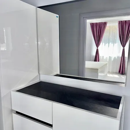 Si Homes, Cozy Apartment, Covered Parking, Fast Wi-fi Φιλιππούπολη